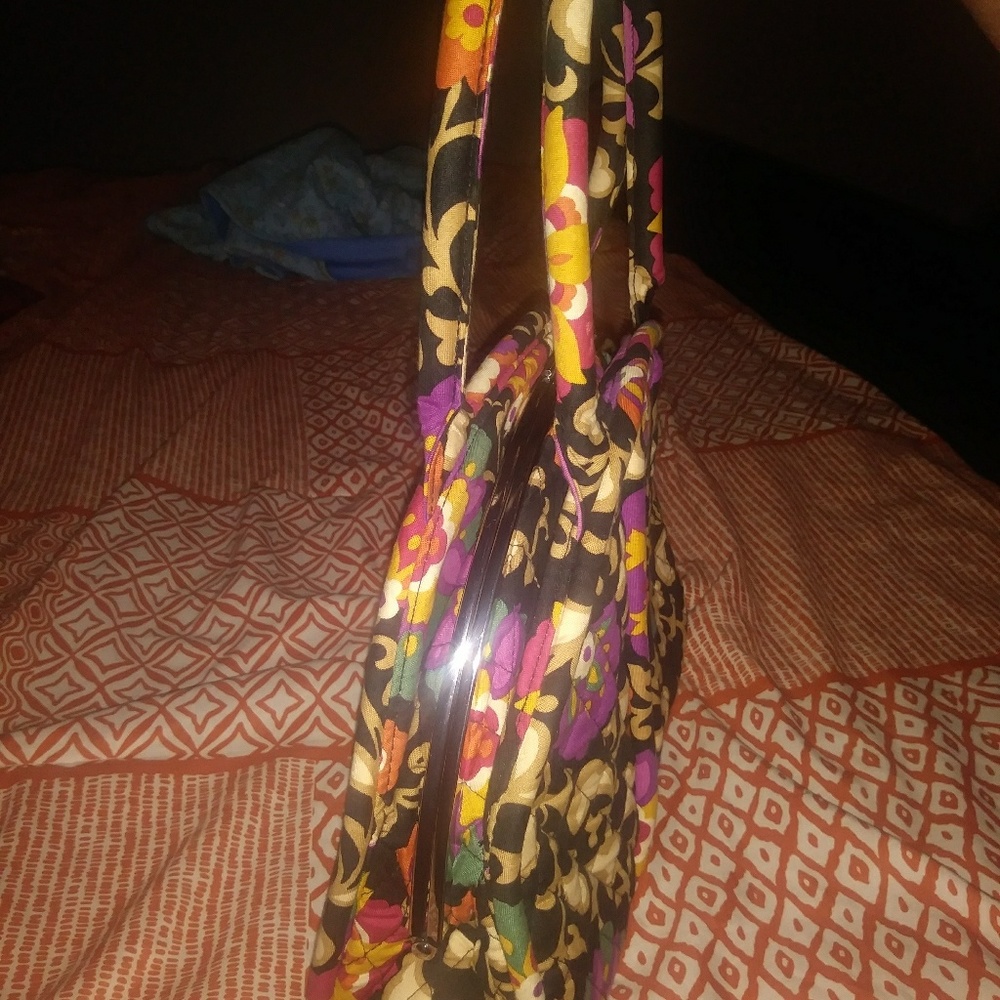Handbag - Picture 8 of 8